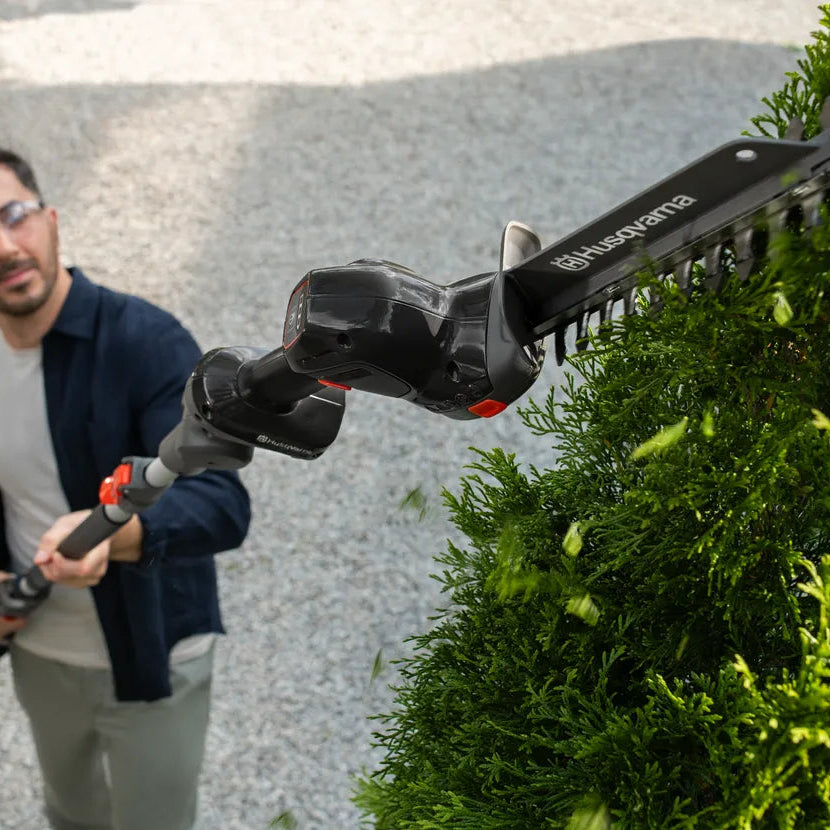 Husqvarna Gras- und Strauchschere Aspire S20-P4A Einzelgerät + Verlängerung-P4A in Aktion
