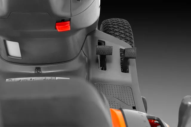 Husqvarna TS 112 Rasentraktor - 95 cm Mähwerk