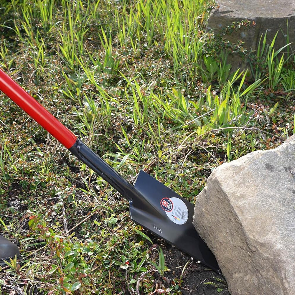 IDEAL Kraftspaten – mit 92 cm Knopfstiel in Aktion