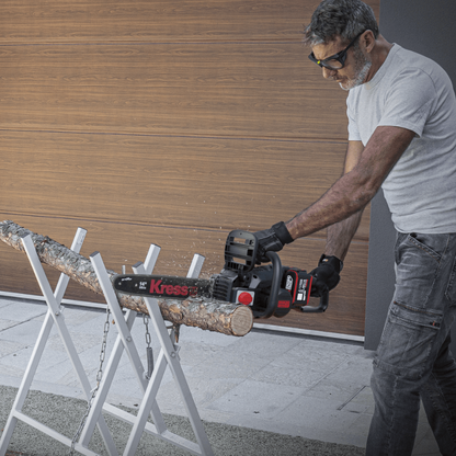 Kress Akku-Kettensäge KG347E.9 40 cm Einzelgerät in Aktion