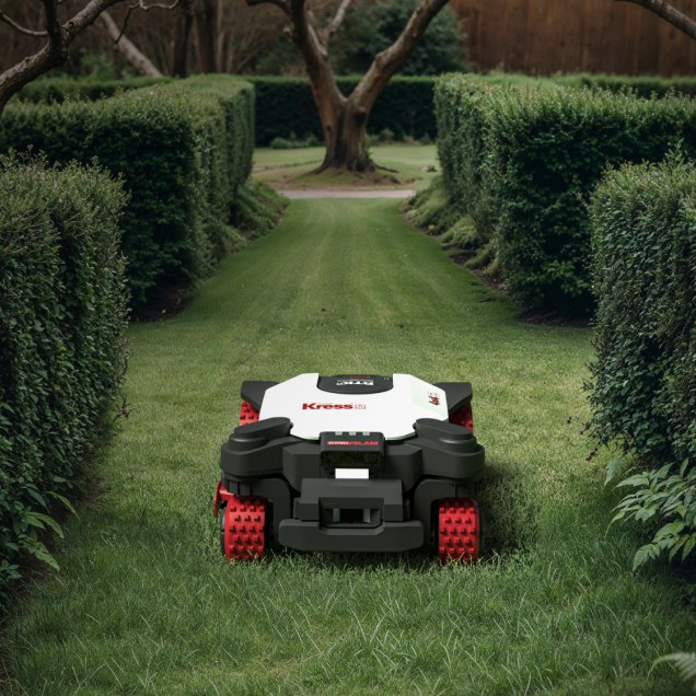 Kress Mähroboter KR285E - Kabellos & 4x4 in Aktion