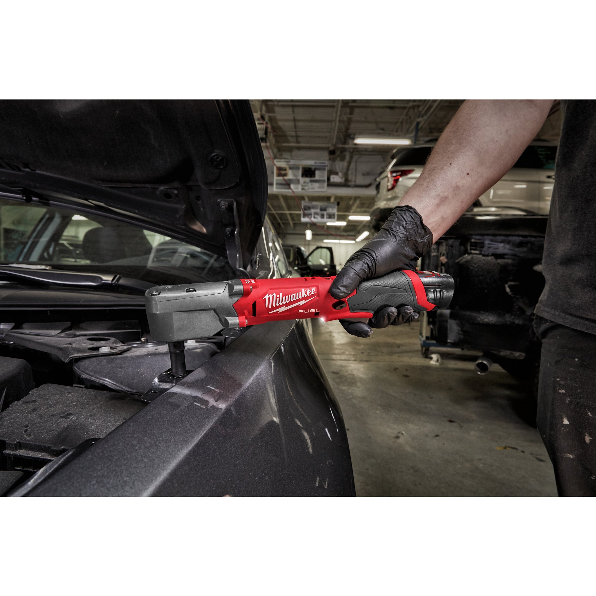 Milwaukee M12 FRAIWF38-0MILWAUKEE M12 FUEL ⅜ Zoll Winkelschlagschrauber M12 FRAIWF38-0_kaisers_jetzt_4