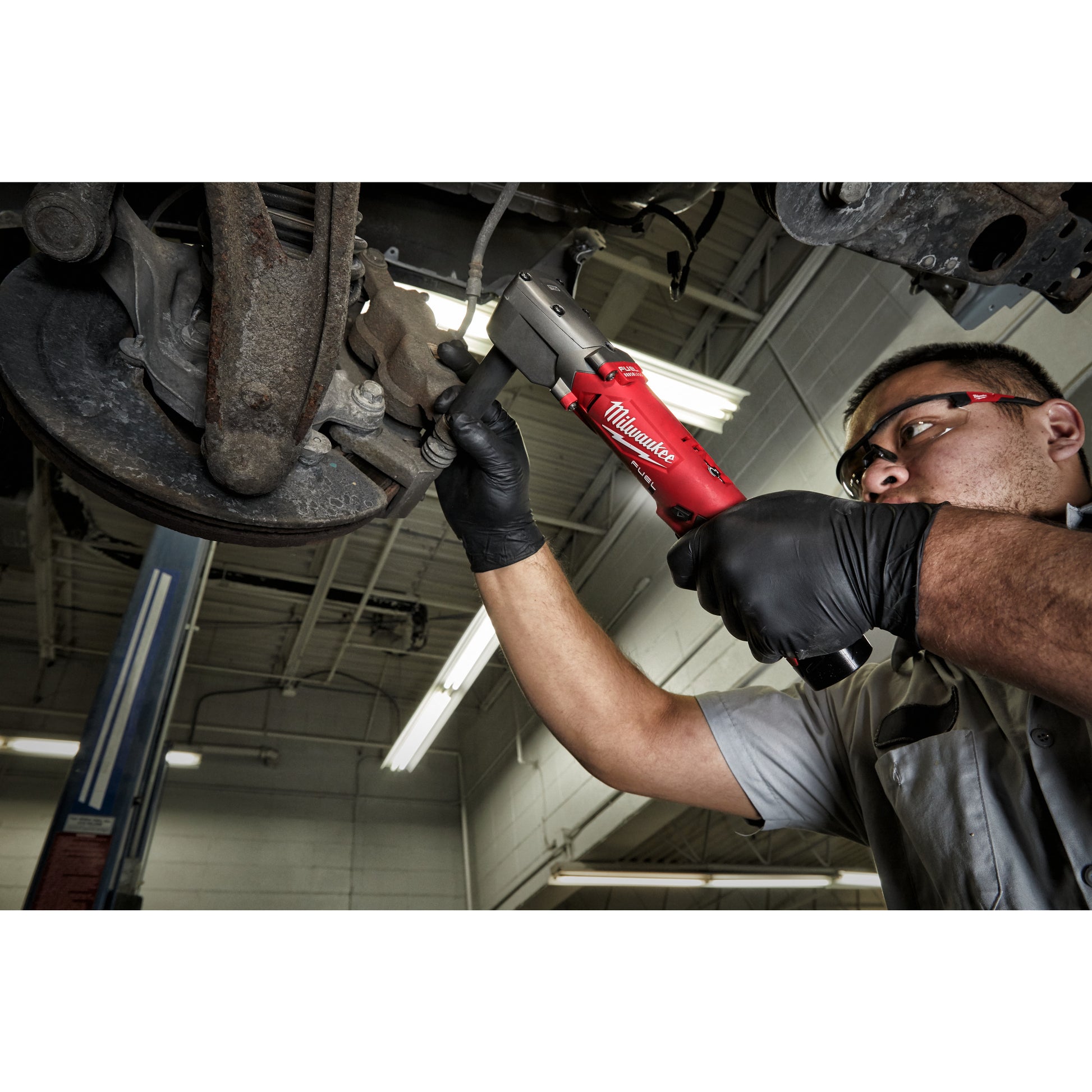 Milwaukee M12 FRAIWF38-0MILWAUKEE M12 FUEL ⅜ Zoll Winkelschlagschrauber M12 FRAIWF38-0_kaisers_jetzt_5