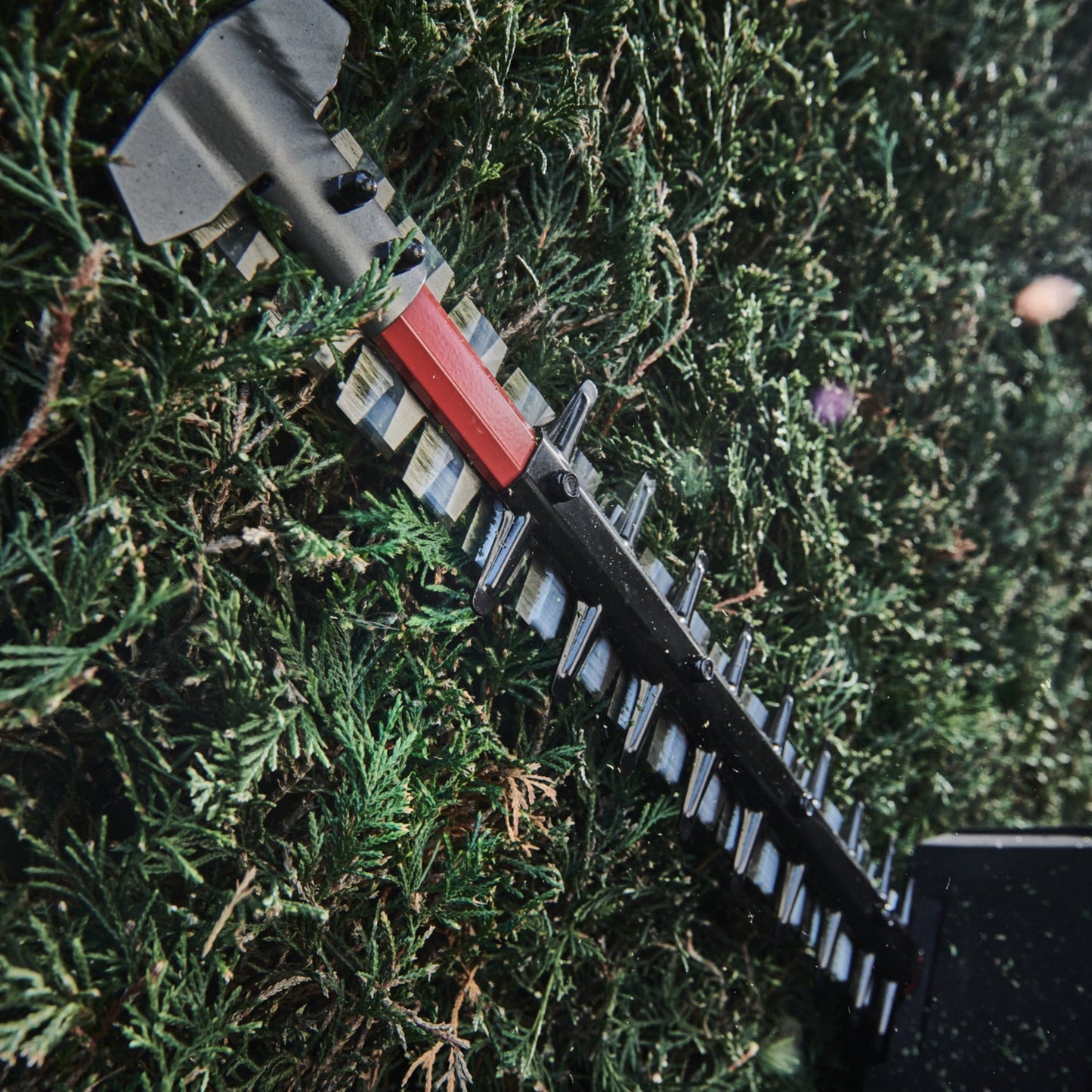 Milwaukee Akku-Heckenschere M18™ FUEL™ - 45 cm Detailansicht