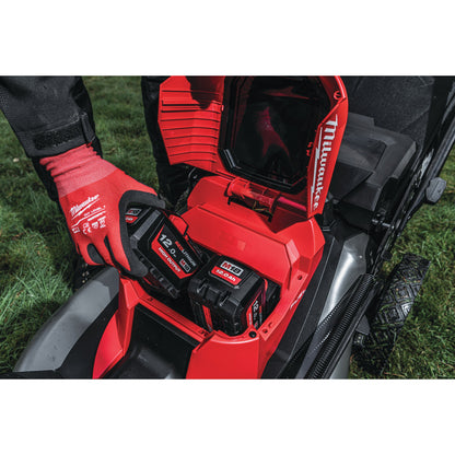 Milwaukee Akku-Rasenmäher M18™ FUEL™ - 53 cm Detailansicht