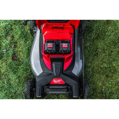 Milwaukee Akku-Rasenmäher M18™ FUEL™ - 53 cm Detailansicht 3