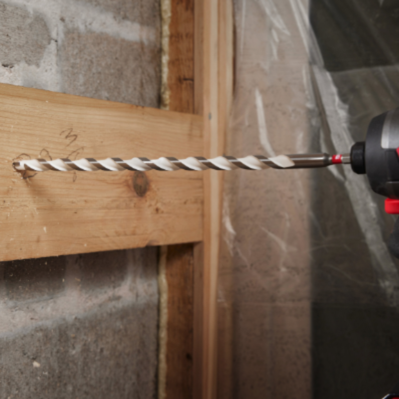 Milwaukee Multi-Material-Bohrerset SHOCKWAVE EMEA - 4/5/5/6/6/8/10/12 in Aktion