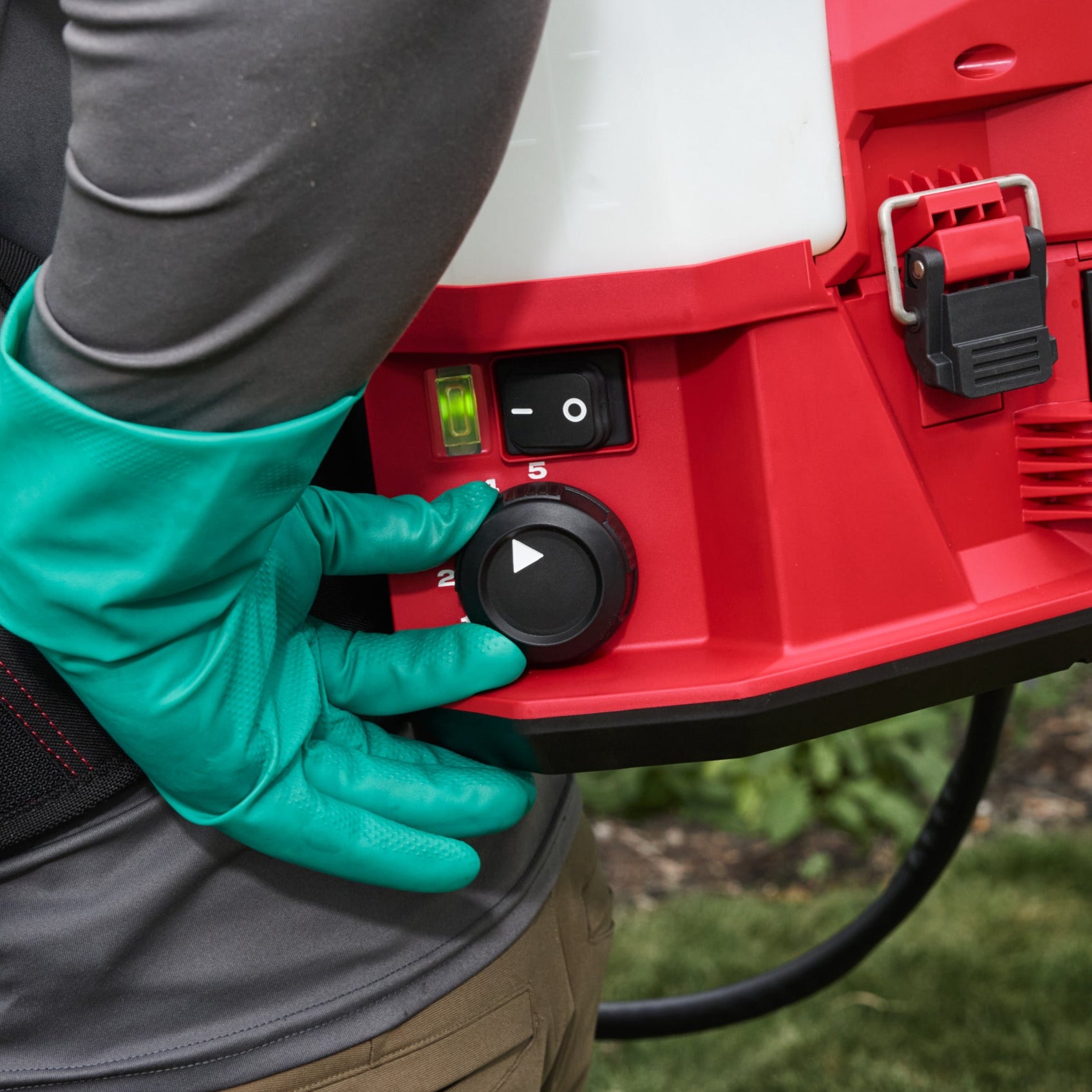 Milwaukee Rucksack-Pumpsprüher M18 SWITCH TANK Gen2 Detailansicht