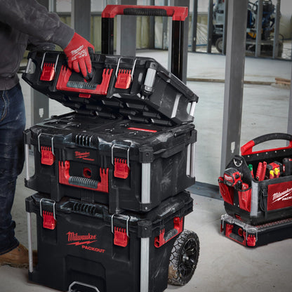 Milwaukee Trolley-Koffer PACKOUT in Aktion 3