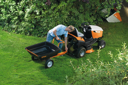 STIHL Benzin-Aufsitzmäher RT 5097 in Aktion