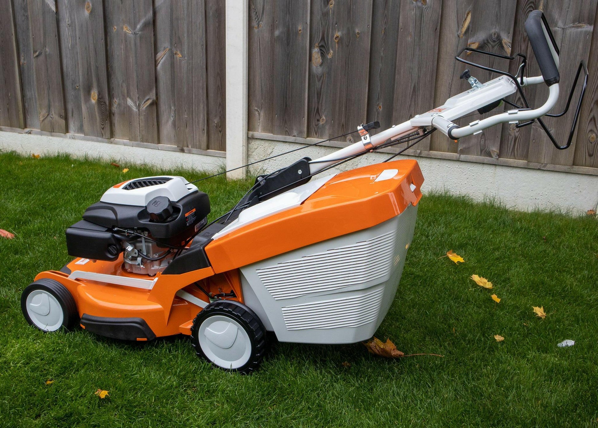 STIHL Benzin-Rasenmäher RM 655 V