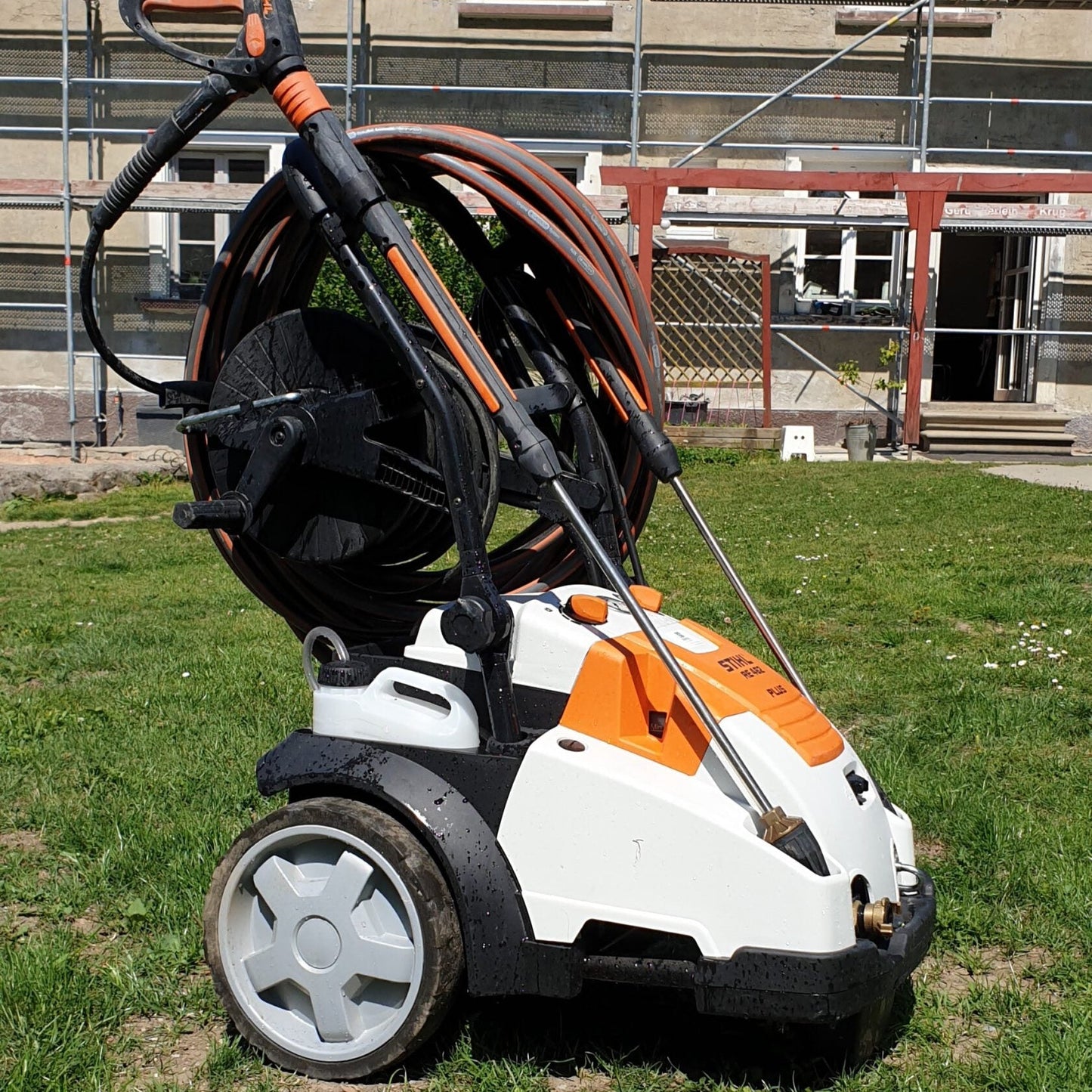 STIHL Elektro-Hochdruckreiniger RE 462 PLUS in Aktion