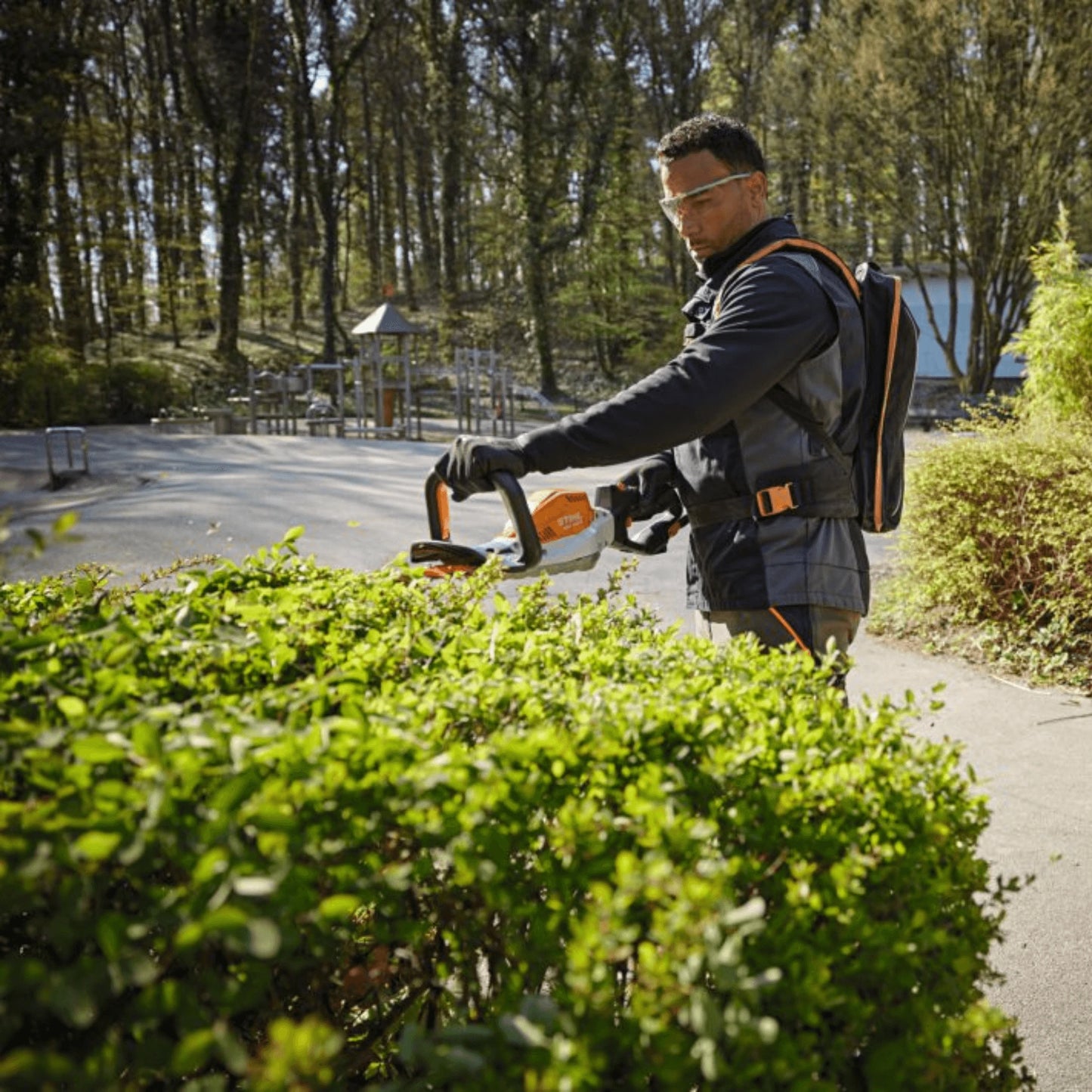 Stihl Akku-Heckenschere HSA 130 T Einzelgerät - Jetzt Stihl bei kaisers.jetzt