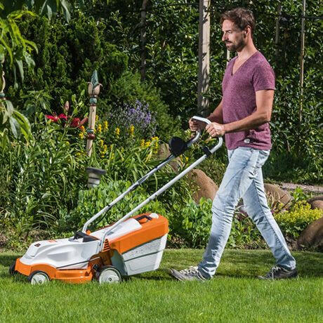 Stihl Akku-Rasenmäher RMA 235 Einzelgerät - Jetzt Stihl bei kaisers.jetzt