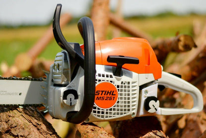 Stihl Benzin-Kettensäge MS 251 - Jetzt Stihl bei kaisers.jetzt