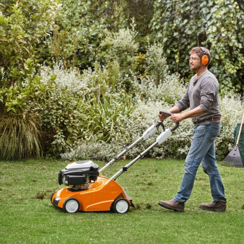 Stihl Benzin-Rasenlüfter RL 540 - Jetzt Stihlbei kaisers.jetzt