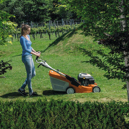 Stihl Benzin-Rasenmaher RM 650 VS - Jetzt Stihl bei kaisers.jetzt