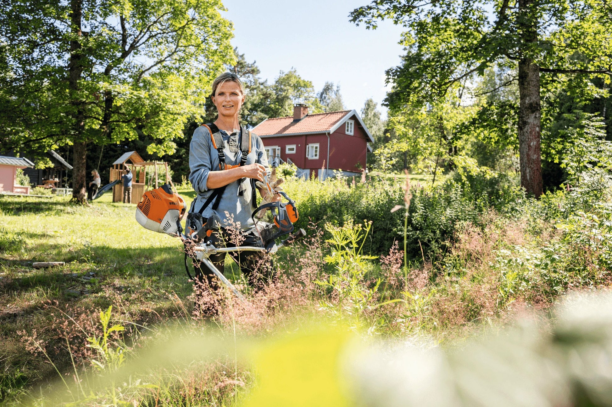 Stihl FS 240 CE Benzin-Freischneider - Jetzt Stihl bei kaisers.jetzt