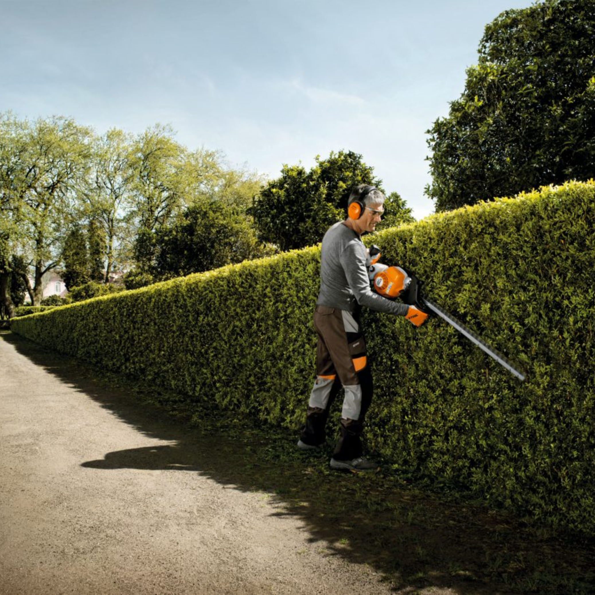 Stihl HS 87 T Benzin-Heckenschere HS 87 T - DEMOMODELL - Jetzt Stihl bei kaisers.jetzt