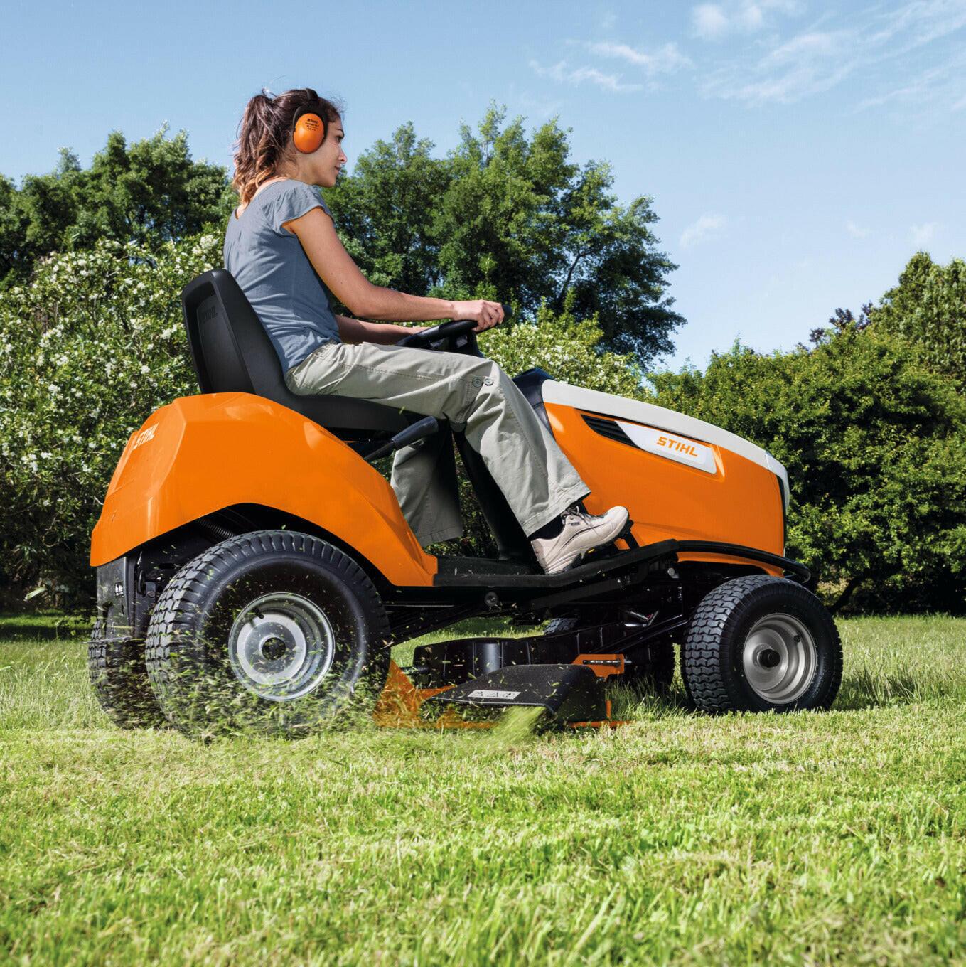 Stihl RT 4097 SX Benzine Zitmaaier - Jetzt Stihl bei kaisers.jetzt
