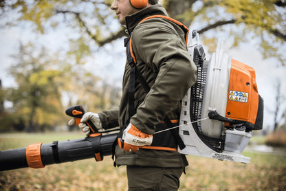 Stihl Rucktragbarer Benzin-Laubbläser BR 800 C-E - Jetzt Stihlbei kaisers.jetzt