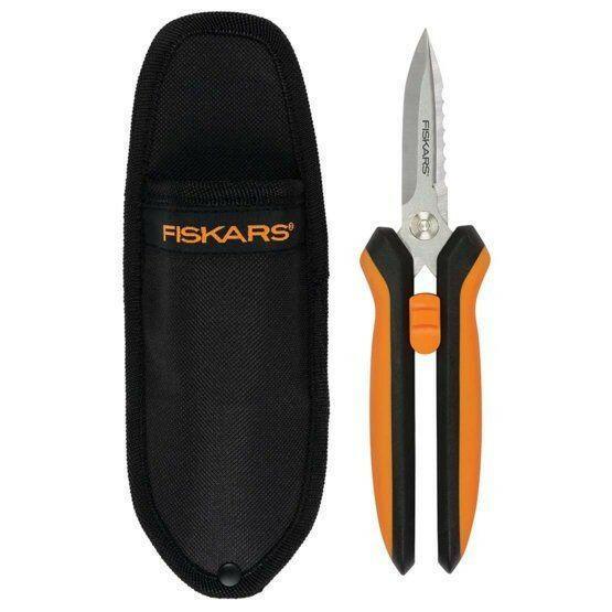 Fiskars Solid Multi-Task SP-320 Universalschneider - Jetzt Fiskars bei kaisers.jetzt