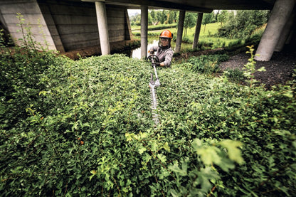 STIHL HLA 140 B Akku-Heckenschneider mit Schaft Solo (ohne Akku & Ladegerät)