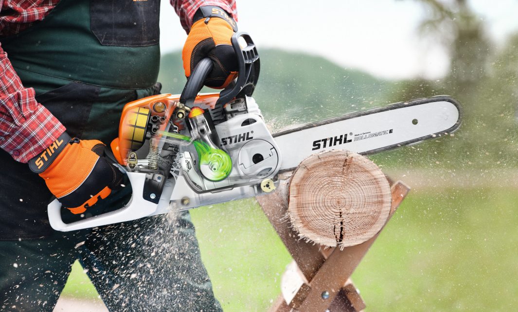 STIHL MS 251 Benzin-Motorsäge – 40 cm Schiene