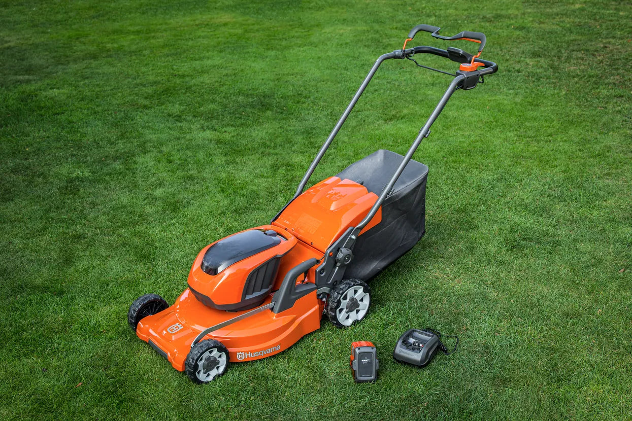 Husqvarna LC 347iVX Akku-Rasenmäher - Schnittbreite 47 cm