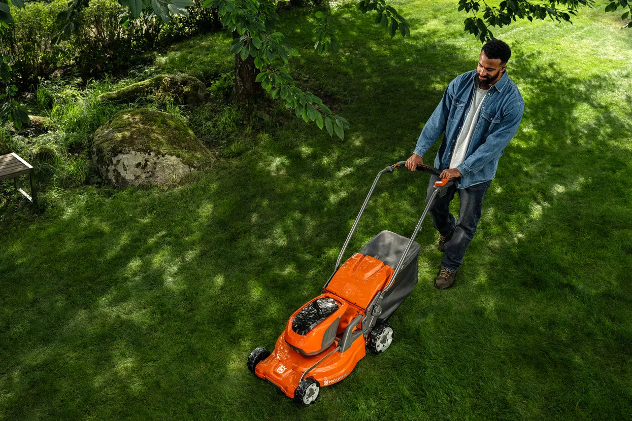 Husqvarna LC 347iVX Akku-Rasenmäher - Schnittbreite 47 cm
