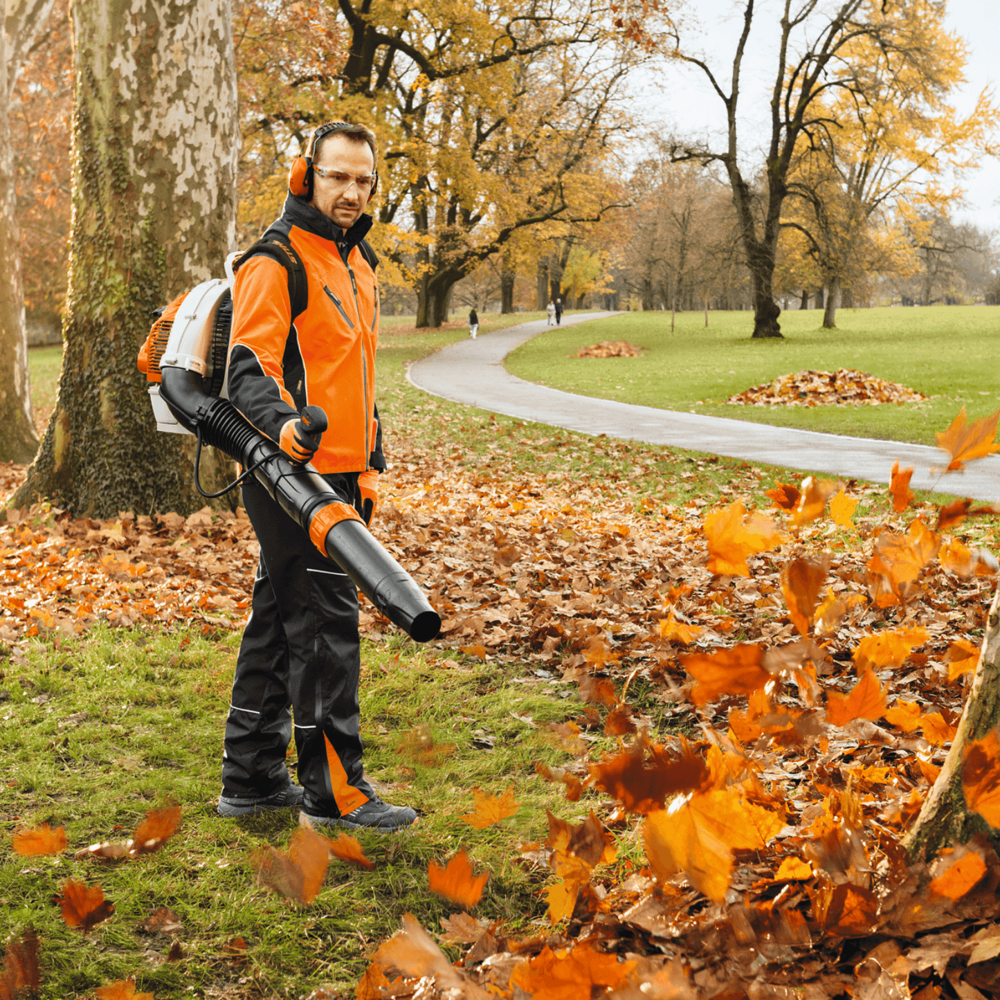 Stihl Rückentragbarer Benzin-Laubbläser BR 450 C-EF - Jetzt Stihl bei kaisers.jetzt