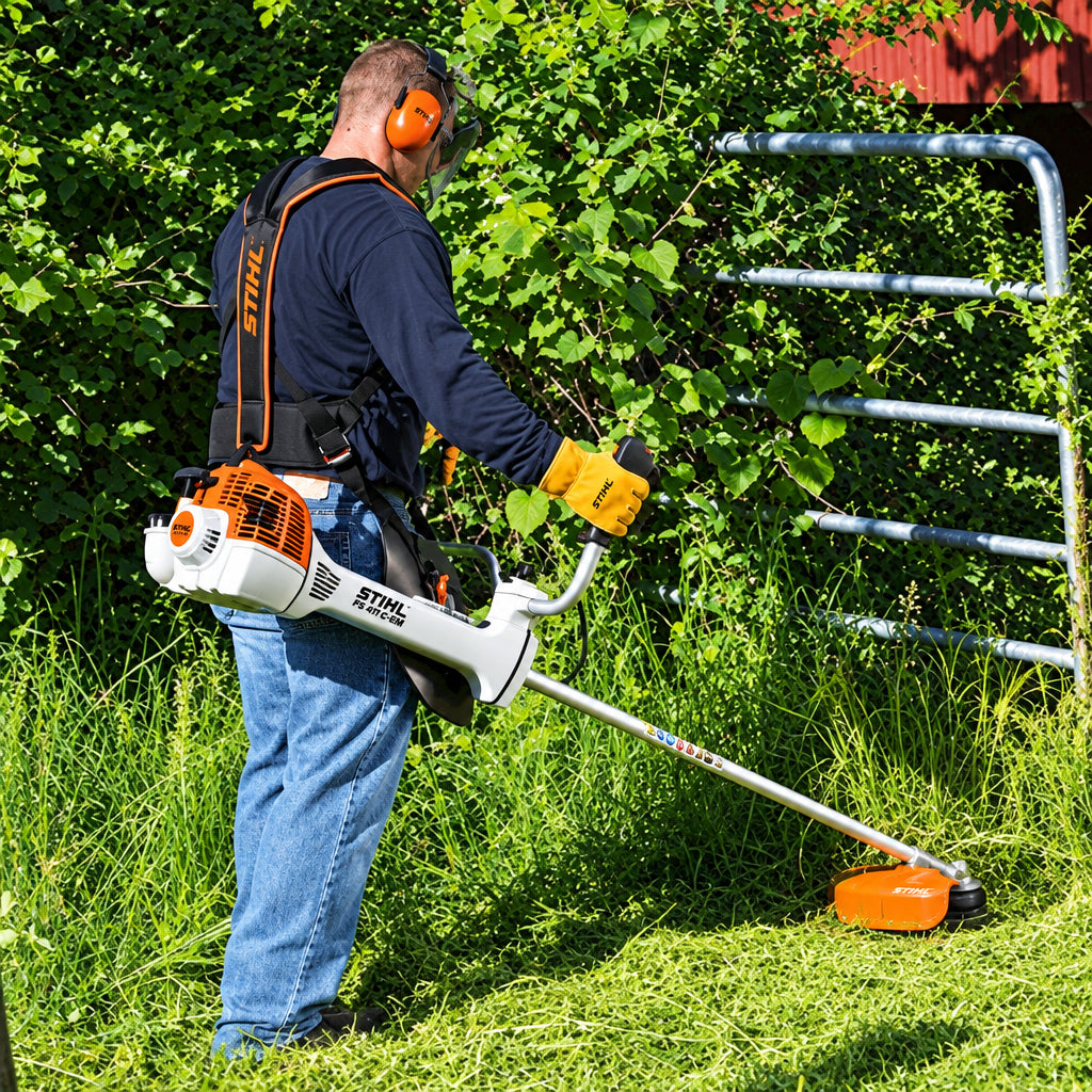 Stihl FS 411 C-EM L Benzin-Freischneider mit Mähkopf - Jetzt Stihl bei kaisers.jetzt