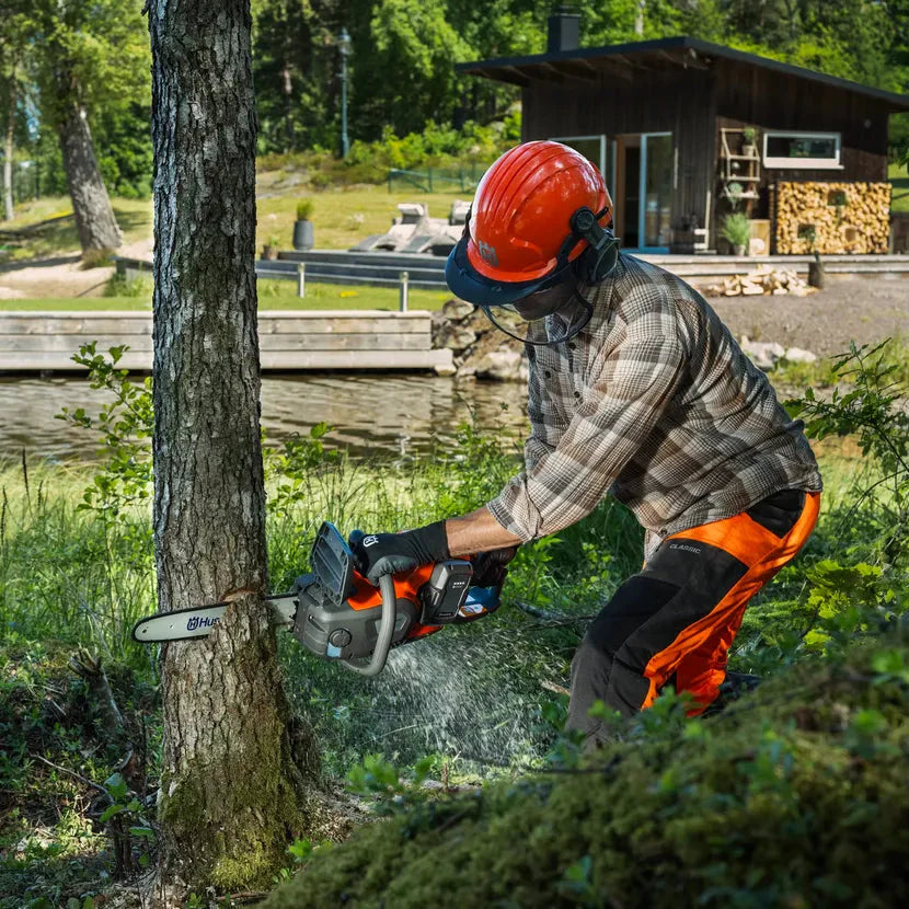 Husqvarna Classic Schnittschutzhose – Größe XL/58
