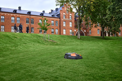 Husqvarna Automower® 560 EPOS Mähroboter - 26 cm, Li-Ion, kabellos (EPOS)